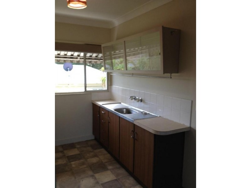 5/166 Blackstone Road, Silkstone QLD 4304