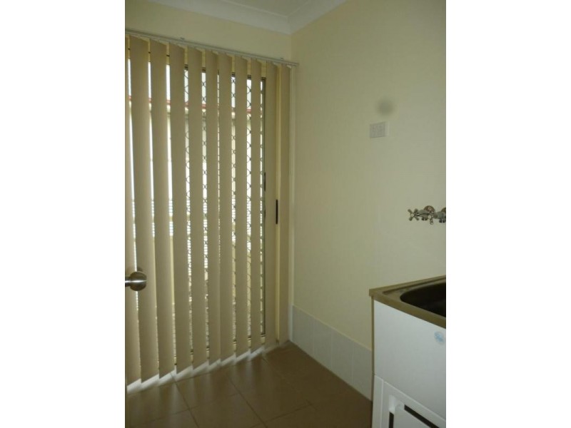 24 HEATHWOOD PLACE, Collingwood Park QLD 4301