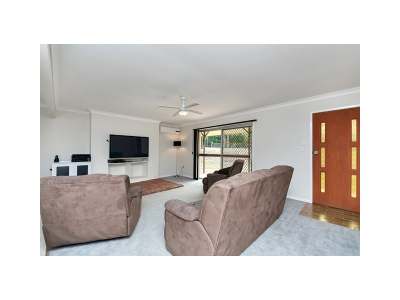 53 Mitchell Street, Barellan Point QLD 4306