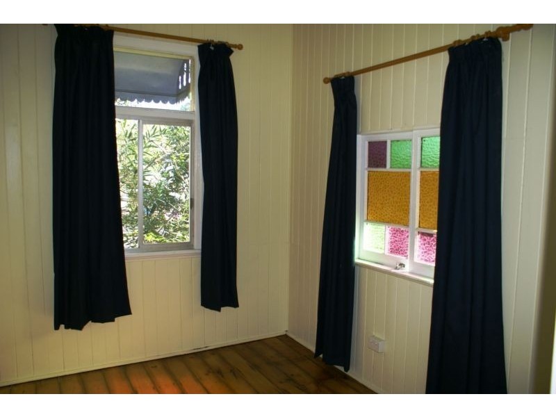 12 Gulland Street, North Ipswich QLD 4305