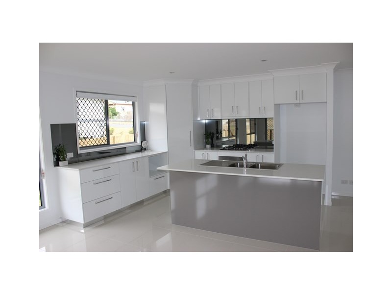 95 Cothill Road, Silkstone QLD 4304