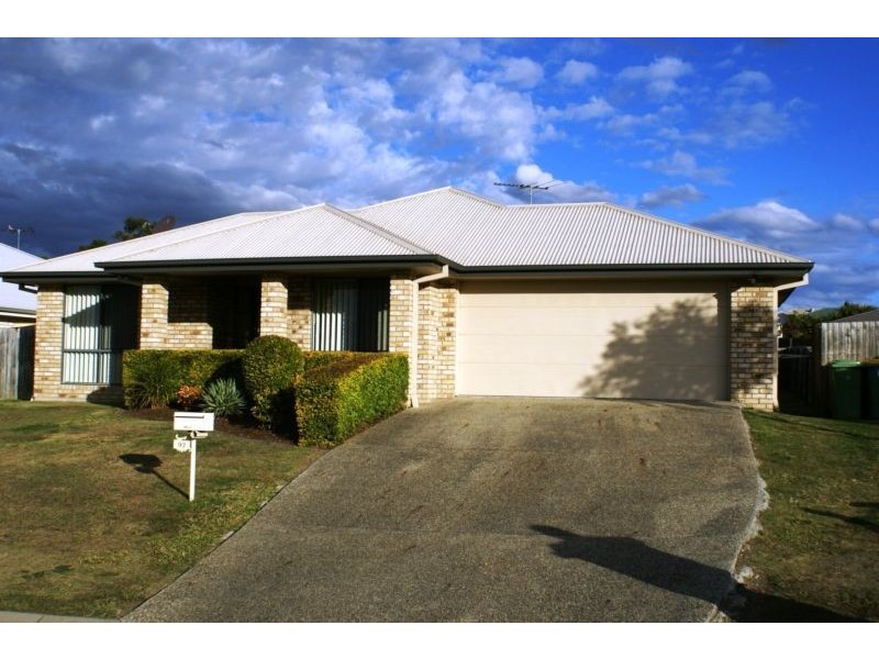 92 Jacaranda Drive, Yamanto QLD 4305