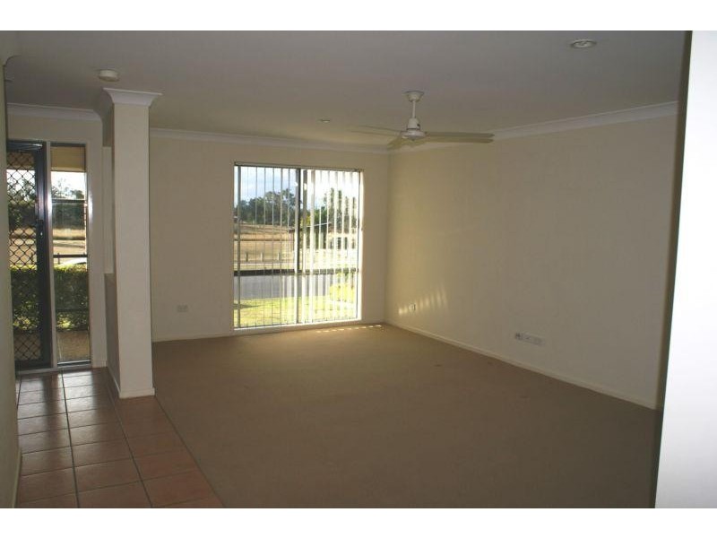 92 Jacaranda Drive, Yamanto QLD 4305