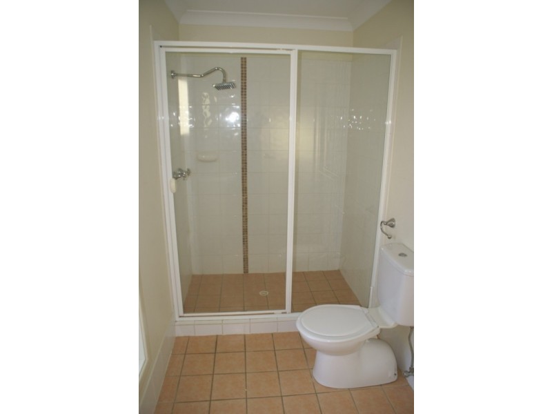 92 Jacaranda Drive, Yamanto QLD 4305