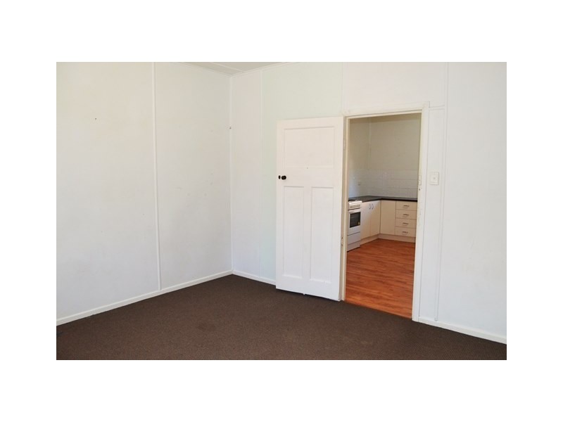 9 Guilfoyle Street, Churchill QLD 4305