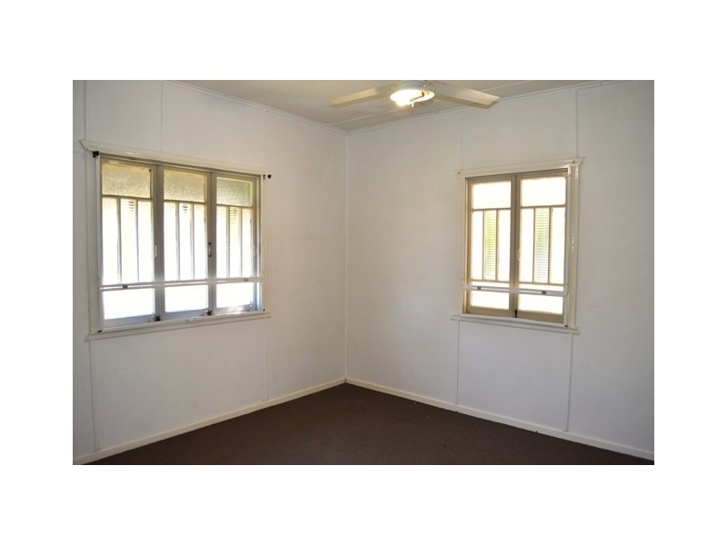 9 Guilfoyle Street, Churchill QLD 4305