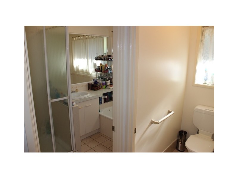 1/117B PINE MOUNTAIN ROAD, Brassall QLD 4305