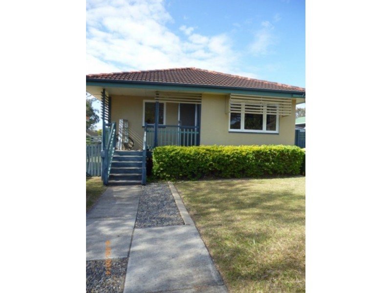 15 Maryanne Street, Riverview QLD 4303