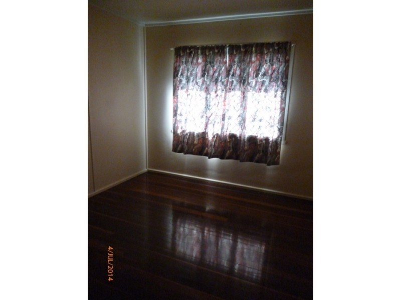 15 Maryanne Street, Riverview QLD 4303