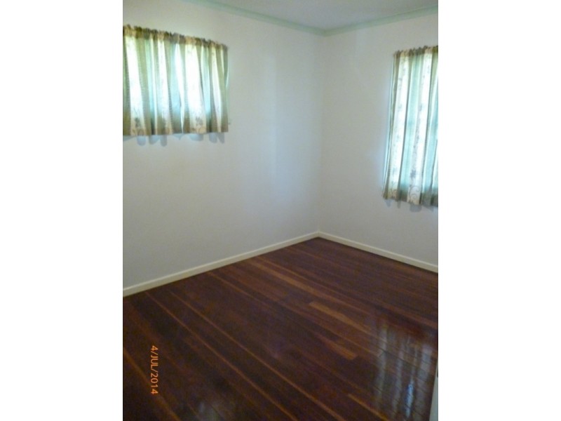 15 Maryanne Street, Riverview QLD 4303