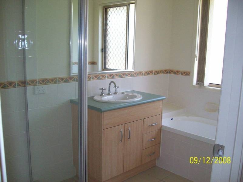 84 Currajong Place, Brassall QLD 4305