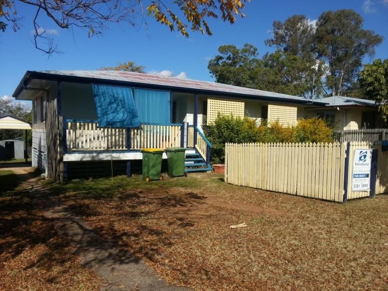 18 Sturt Street, Leichhardt QLD 4305