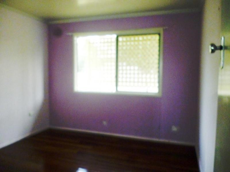 18 Sturt Street, Leichhardt QLD 4305