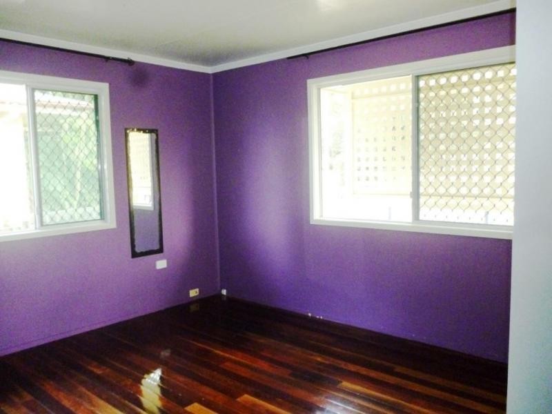 18 Sturt Street, Leichhardt QLD 4305