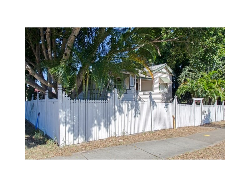 55 Glebe Road, Newtown QLD 4305