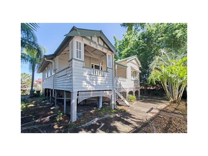 55 Glebe Road, Newtown QLD 4305