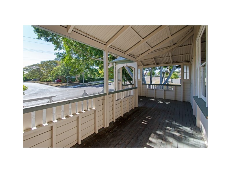 55 Glebe Road, Newtown QLD 4305