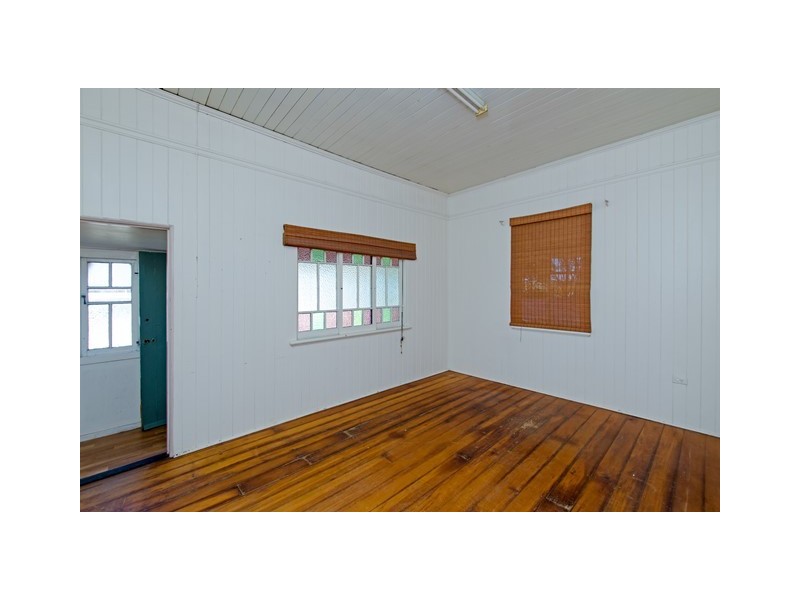 55 Glebe Road, Newtown QLD 4305