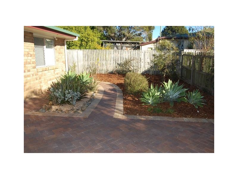 37A Clifton Street, Booval QLD 4304