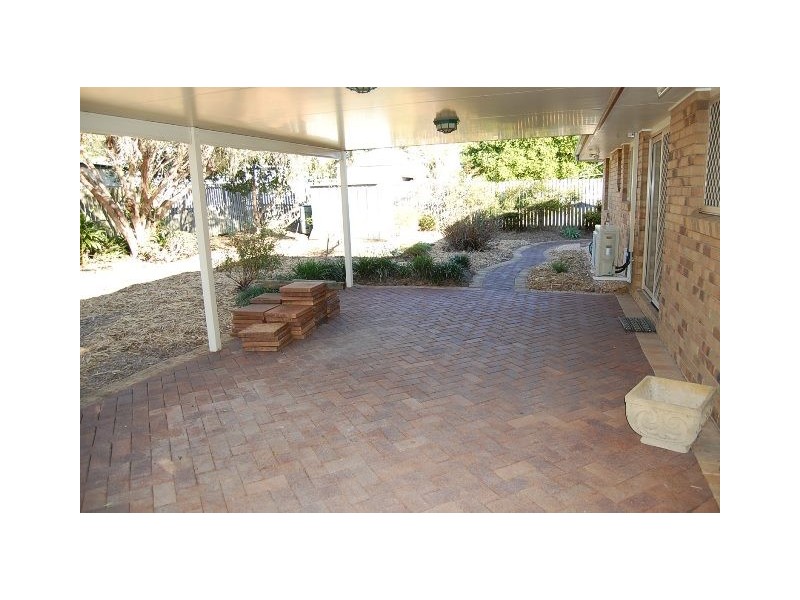 37A Clifton Street, Booval QLD 4304