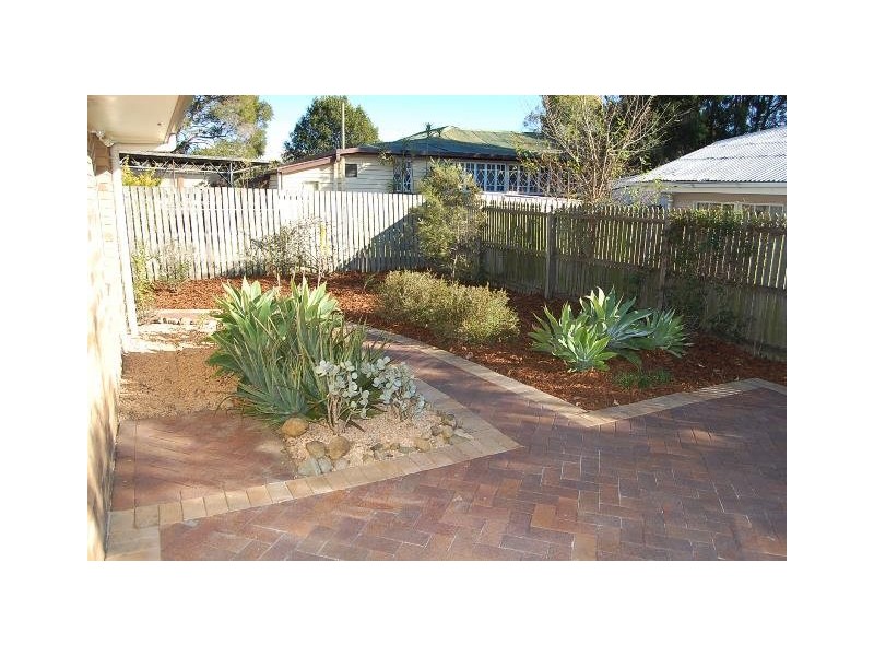 37A Clifton Street, Booval QLD 4304