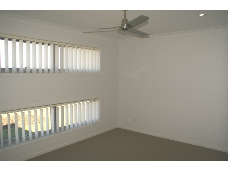 40 Pendragon Street, Raceview QLD 4305