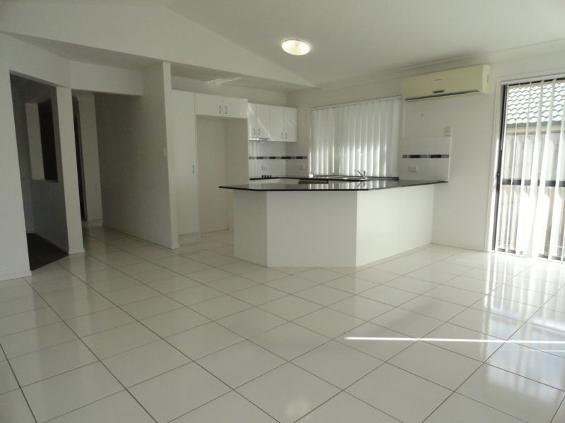 71 Dornoch Crescent, Raceview QLD 4305