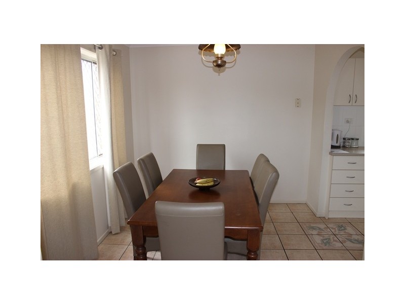 41 Selwyn Street, North Booval QLD 4304