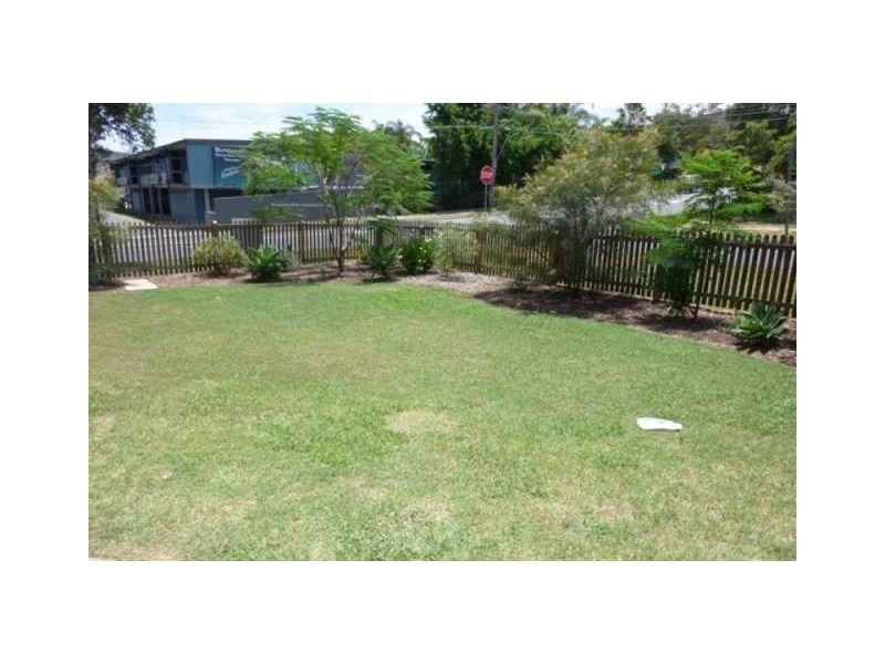 2 Wellen Street, Bundamba QLD 4304