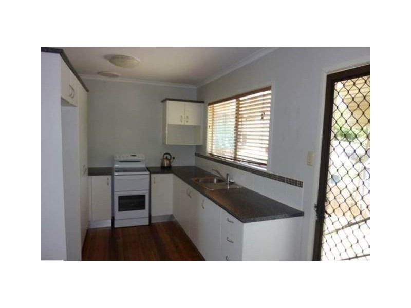 2 Wellen Street, Bundamba QLD 4304