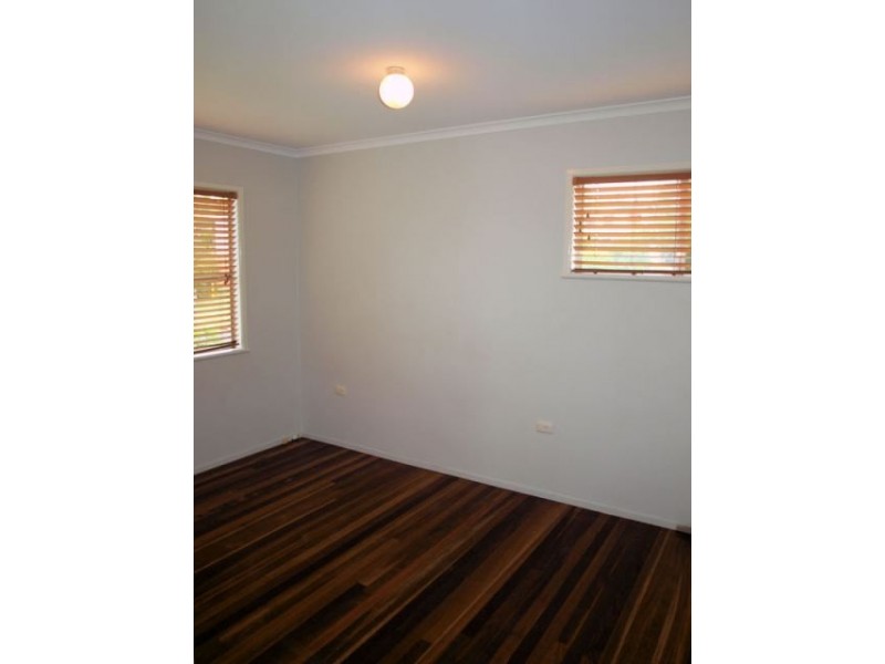 2 Wellen Street, Bundamba QLD 4304