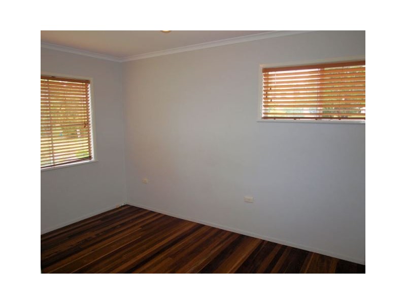 2 Wellen Street, Bundamba QLD 4304