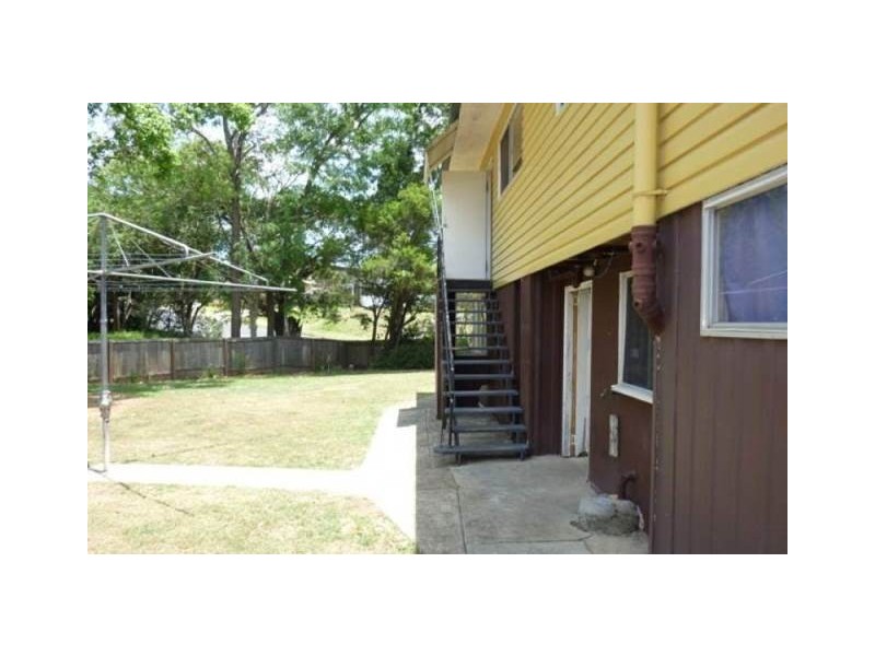 2 Wellen Street, Bundamba QLD 4304