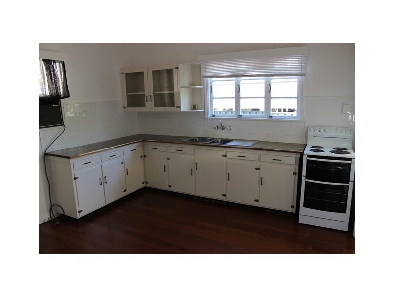 12 Gladstone Road, Sadliers Crossing QLD 4305