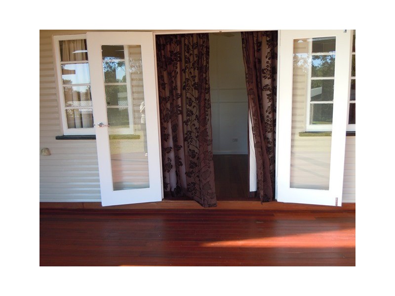 12 Gladstone Road, Sadliers Crossing QLD 4305