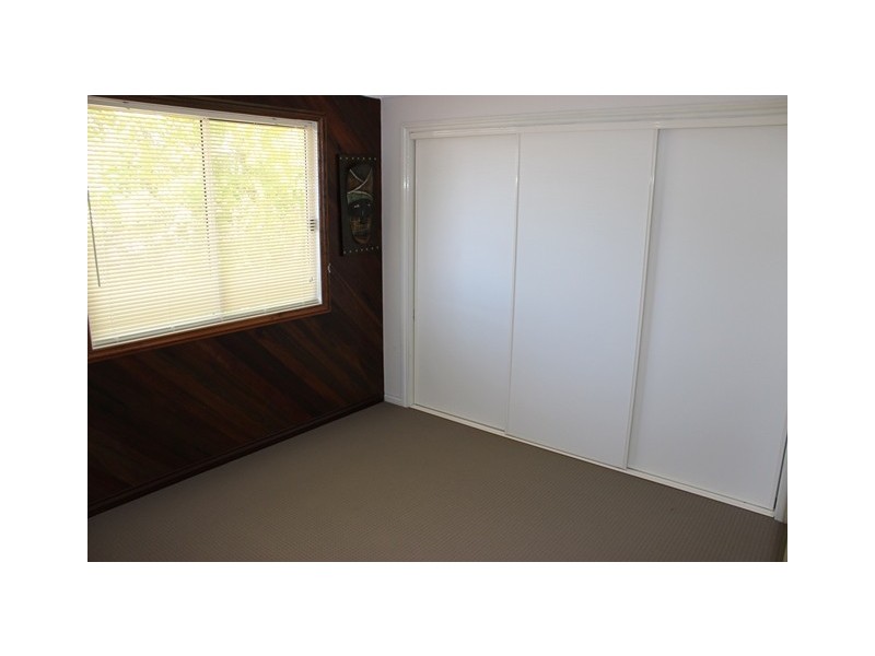 47 Glebe Road, Newtown QLD 4305