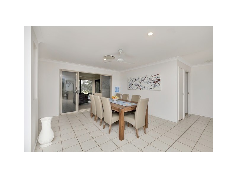 16 Mellor Place, Brassall QLD 4305