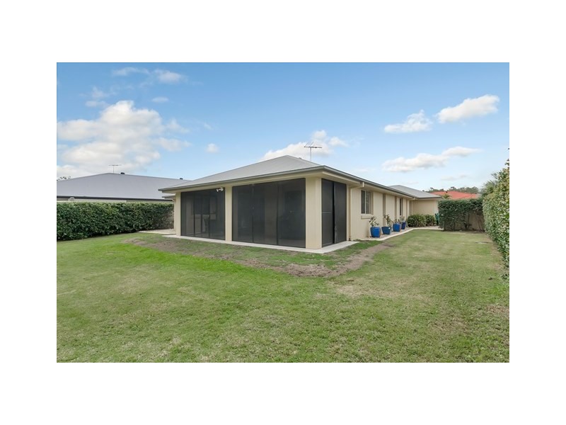 16 Mellor Place, Brassall QLD 4305