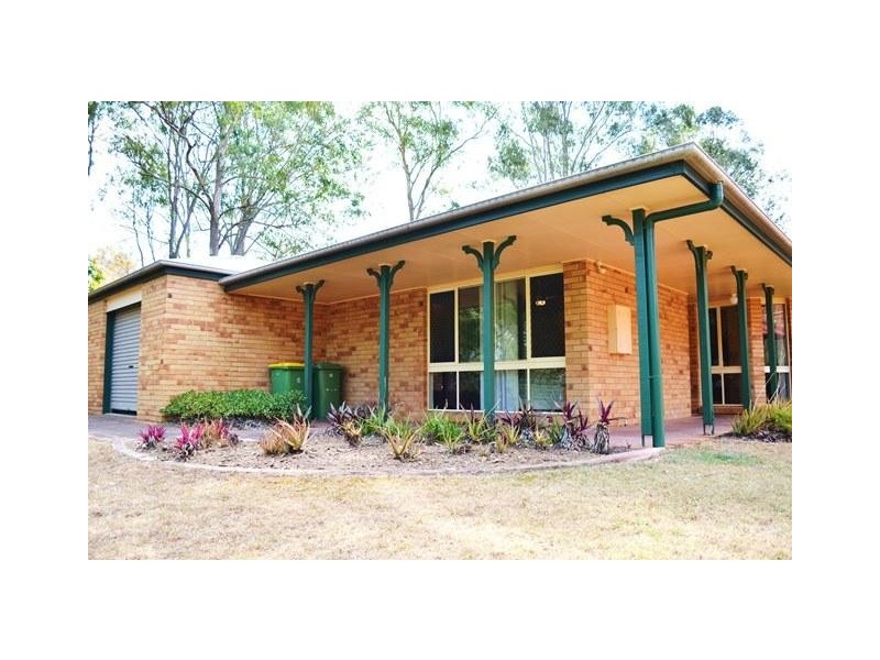 23 John Staines Crescent, North Ipswich QLD 4305