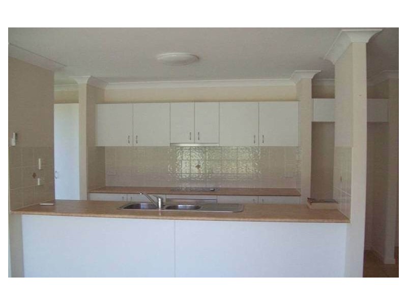 24 Wattle Crescent, Raceview QLD 4305