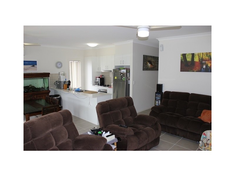 32 Francisca Drive, Augustine Heights QLD 4300