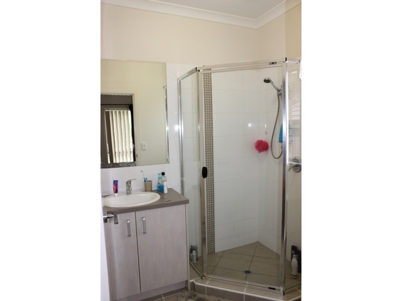 32 Francisca Drive, Augustine Heights QLD 4300