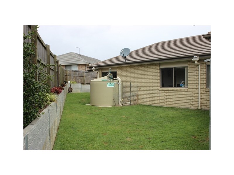 32 Francisca Drive, Augustine Heights QLD 4300