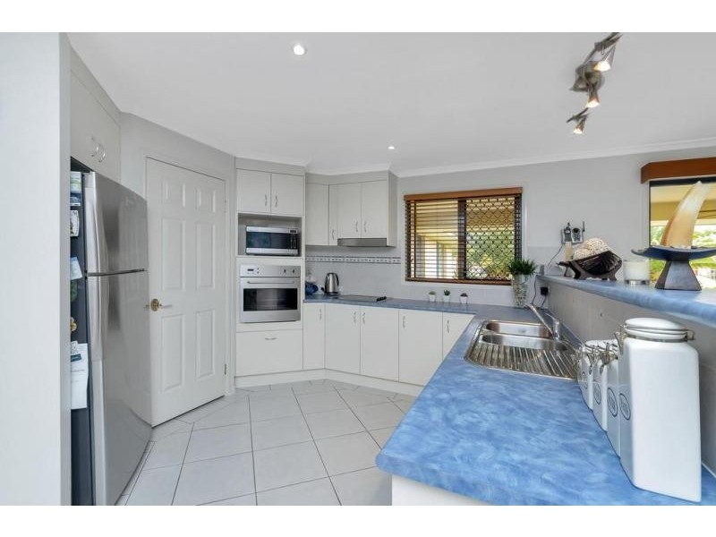 5 Mellor Place, Brassall QLD 4305