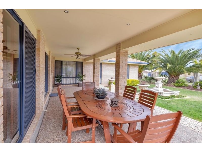 5 Mellor Place, Brassall QLD 4305