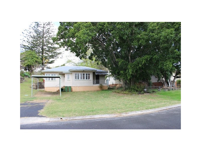 13 Tower Street, Eastern Heights QLD 4305