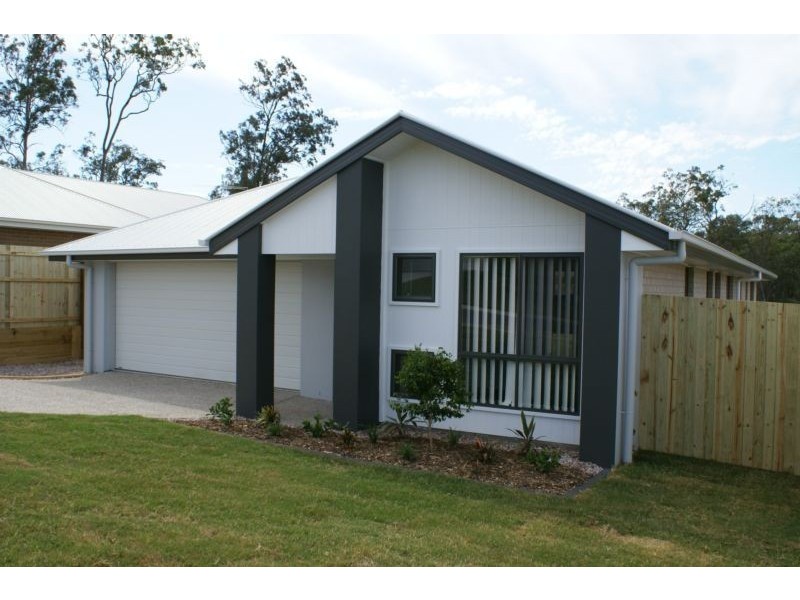 19 Freya Street, Brassall QLD 4305