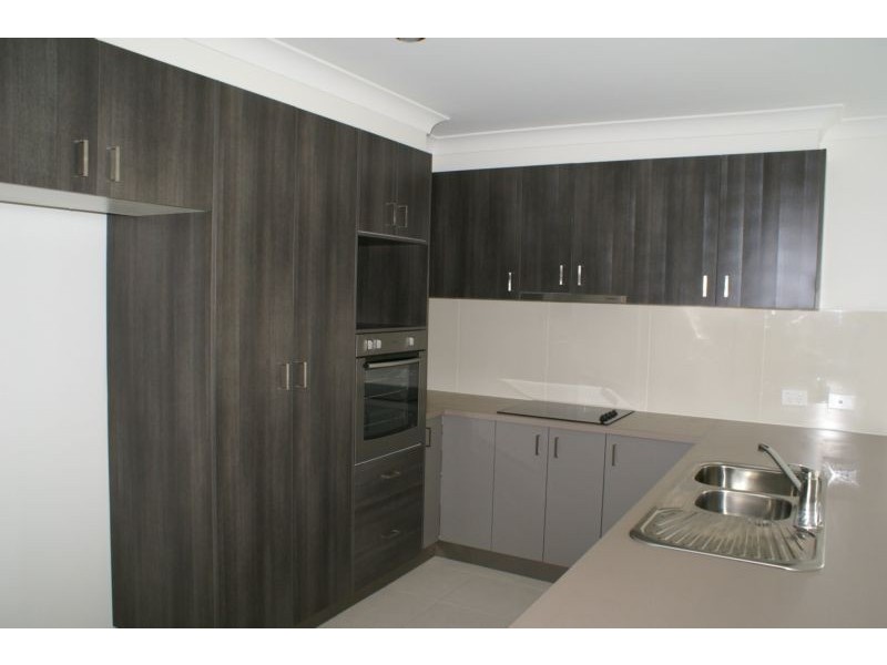 19 Freya Street, Brassall QLD 4305