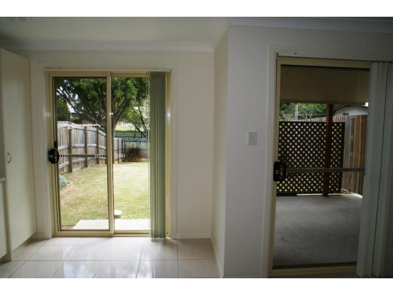 2/23 Ronald Street, Bundamba QLD 4304