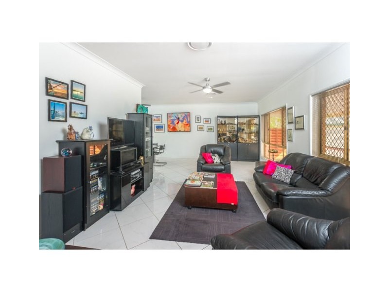 3 St Ives Court, Karana Downs QLD 4306